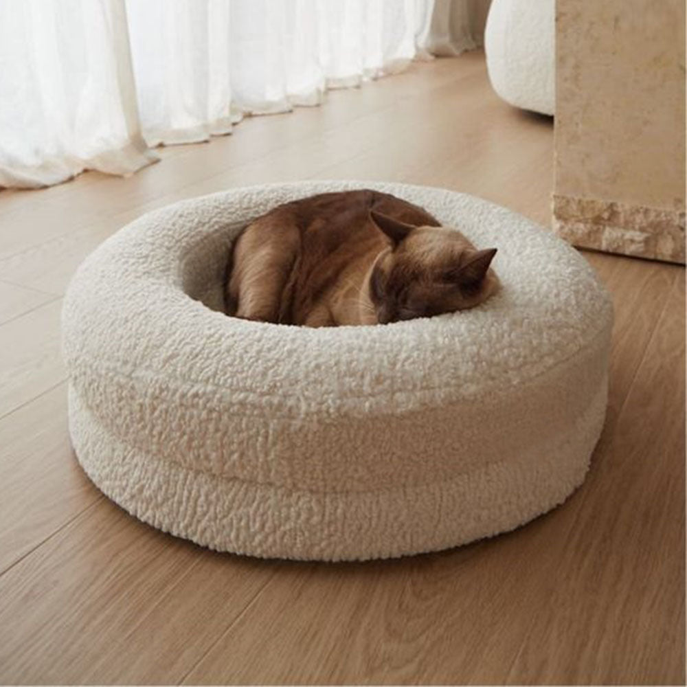 Discover the Comfort of the Solid Color Round Pet Bed Leisure House